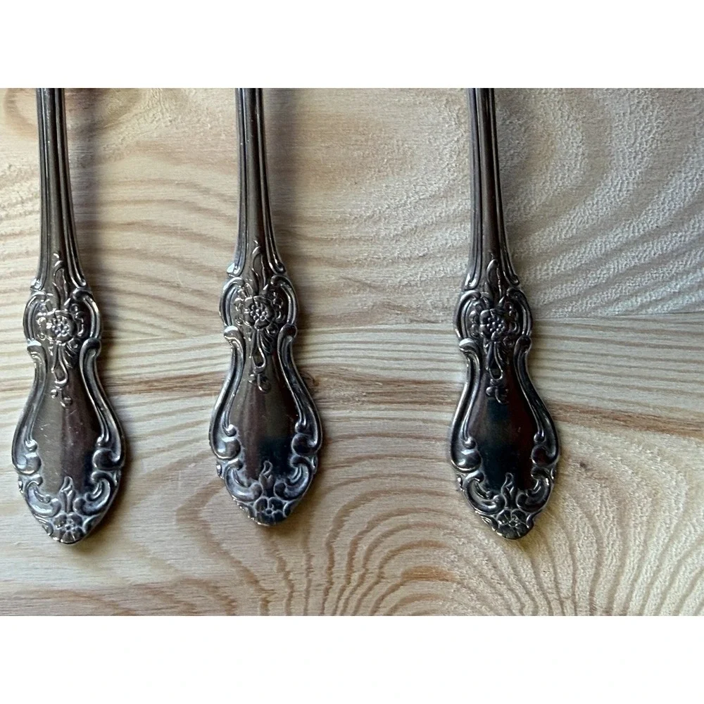 Reed & Barton HIGHGROVE Silverware 18/10 Stainless 5 Salad Forks DISCONTINUED